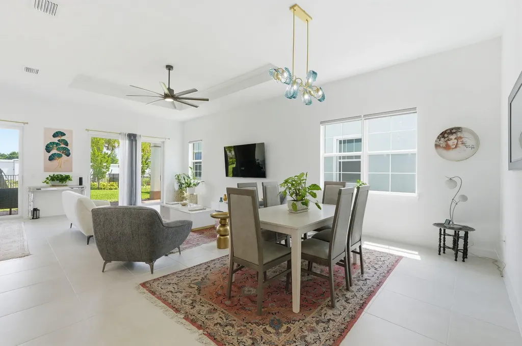10550 Northbrook Circle Palm Beach Gardens FL 33412