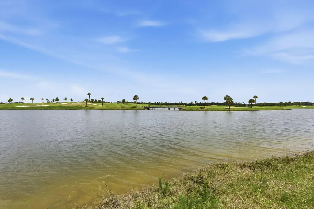 10550 Northbrook Circle Palm Beach Gardens FL 33412