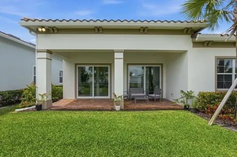 10550 Northbrook Circle Palm Beach Gardens FL 33412