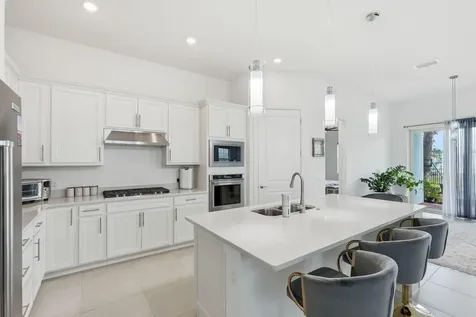10550 Northbrook Circle Palm Beach Gardens FL 33412