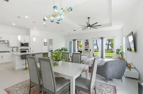 10550 Northbrook Circle Palm Beach Gardens FL 33412