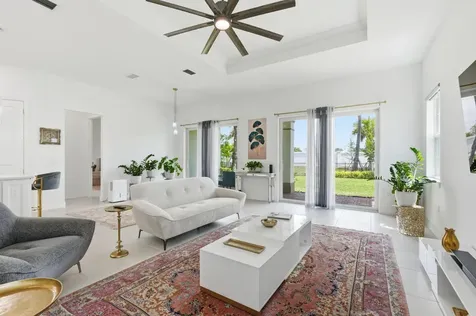 10550 Northbrook Circle Palm Beach Gardens FL 33412