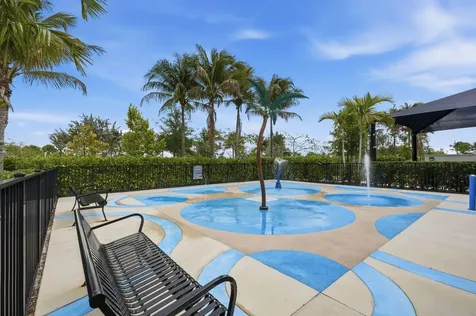10550 Northbrook Circle Palm Beach Gardens FL 33412