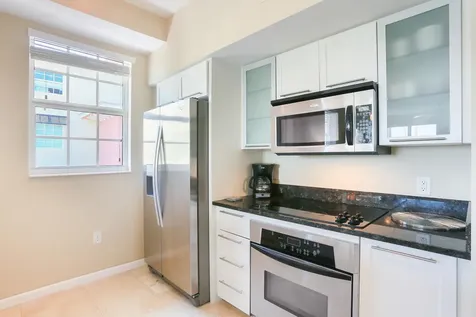 225 NE 1st Street Delray Beach FL 33444