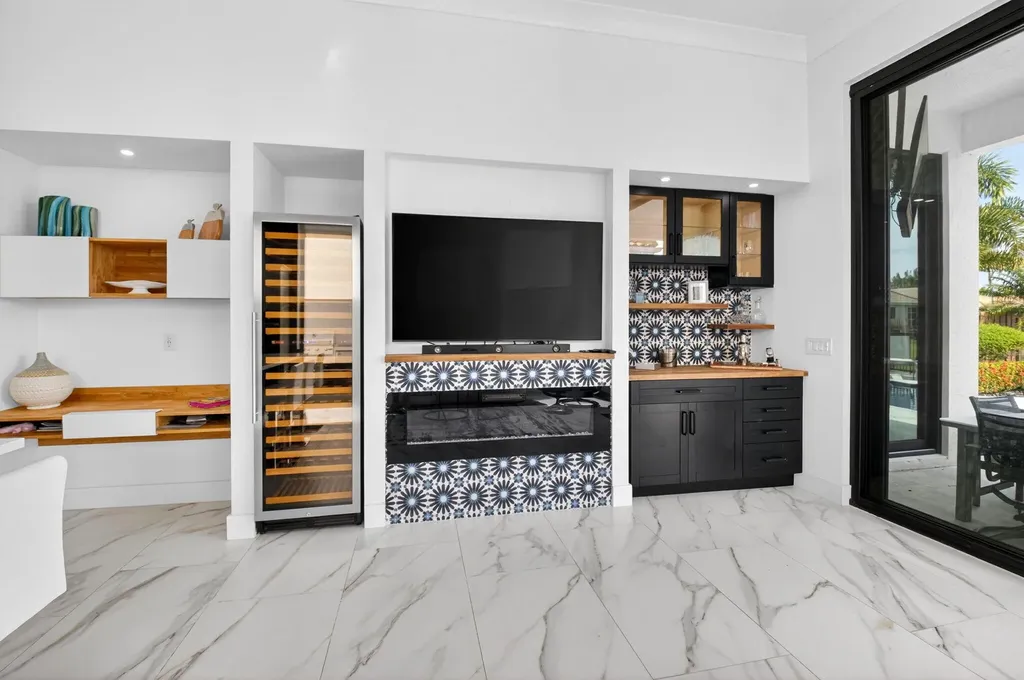 2341 NW 66th Drive Boca Raton FL 33496