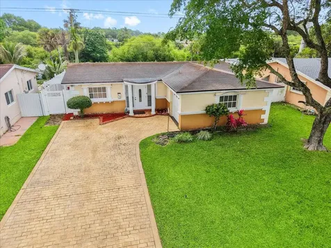 3509 Garden Lane Miramar FL 33023