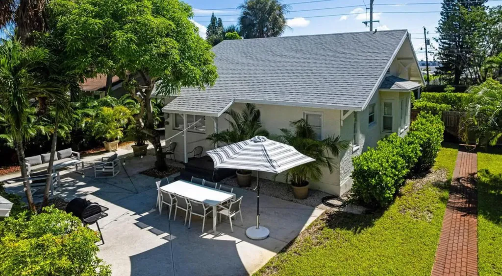 5301 N Flagler Drive West Palm Beach FL 33407