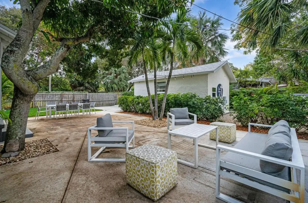 5301 N Flagler Drive West Palm Beach FL 33407
