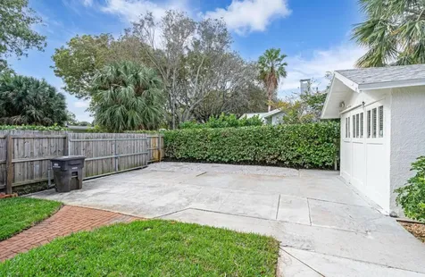 5301 N Flagler Drive West Palm Beach FL 33407