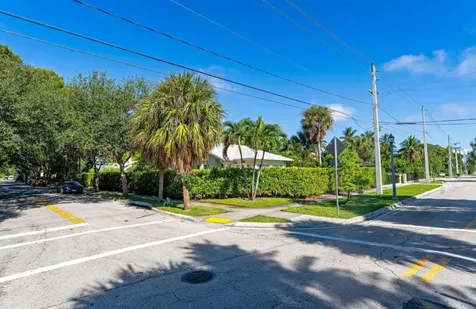 5301 N Flagler Drive West Palm Beach FL 33407