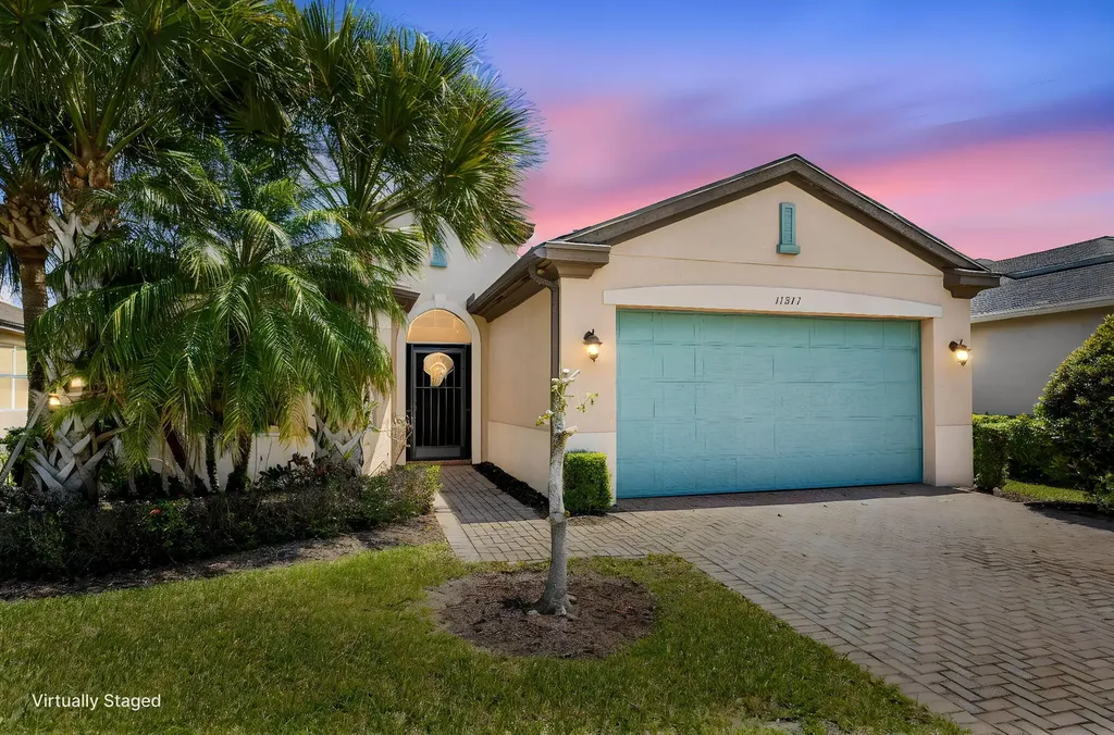 11277 SW Lake Park Drive Port St Lucie FL 34987