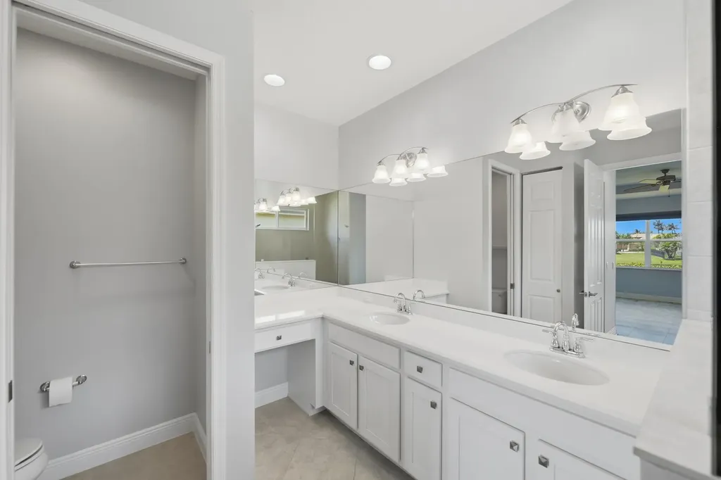 11277 SW Lake Park Drive Port St Lucie FL 34987