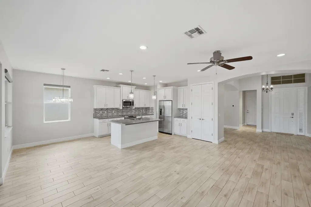 11277 SW Lake Park Drive Port St Lucie FL 34987