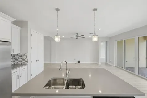 11277 SW Lake Park Drive Port St Lucie FL 34987
