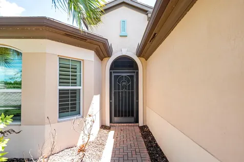 11277 SW Lake Park Drive Port St Lucie FL 34987