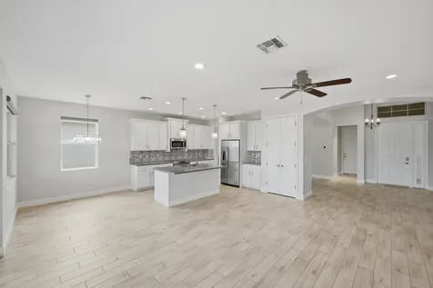 11277 SW Lake Park Drive Port St Lucie FL 34987