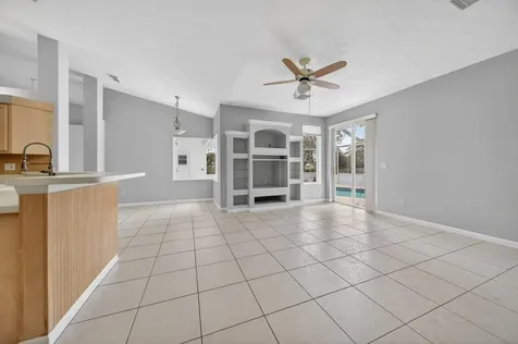 612 SE 6th Street Stuart FL 34994