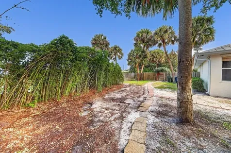 612 SE 6th Street Stuart FL 34994