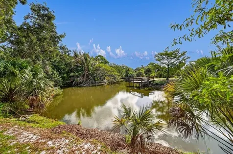 612 SE 6th Street Stuart FL 34994