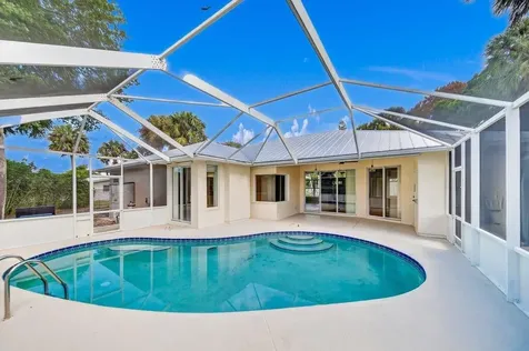612 SE 6th Street Stuart FL 34994
