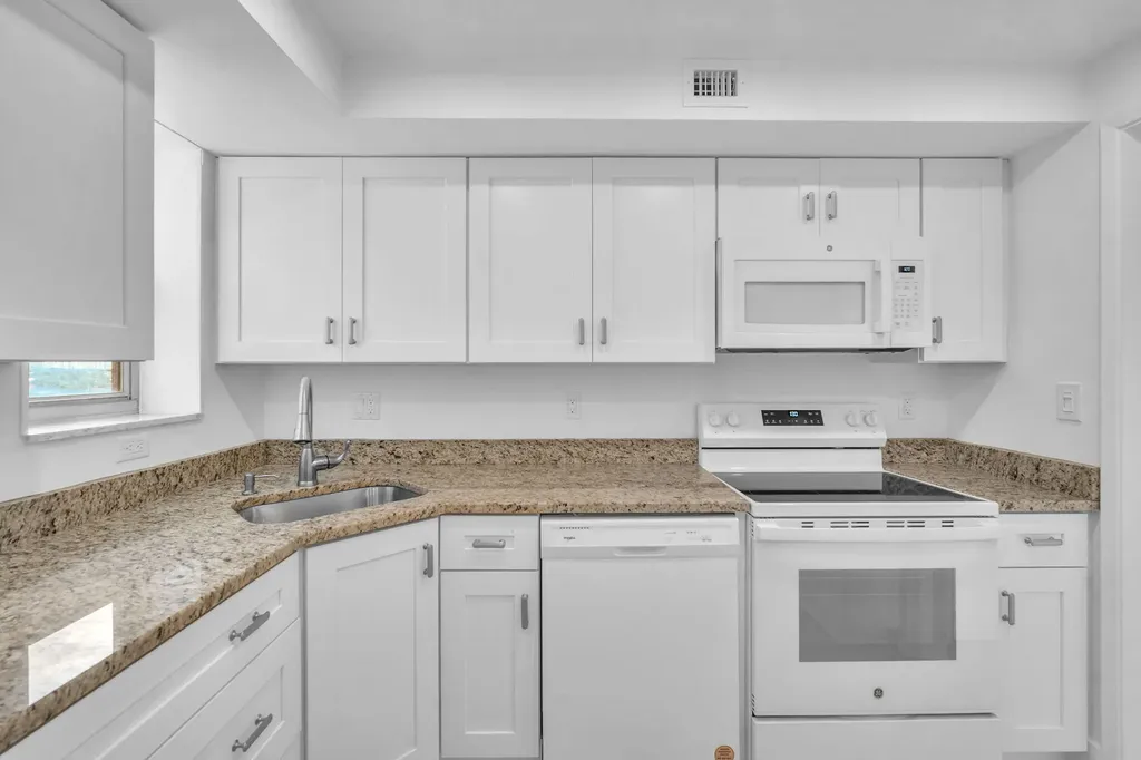 777 S Federal Highway Pompano Beach FL 33062