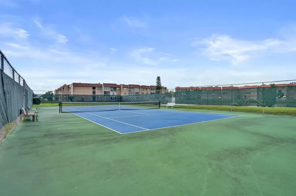9460 Sunrise Lakes Boulevard Sunrise FL 33322