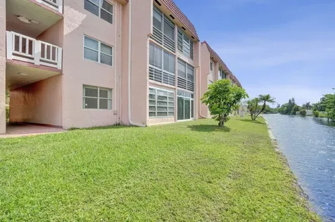 9460 Sunrise Lakes Boulevard Sunrise FL 33322