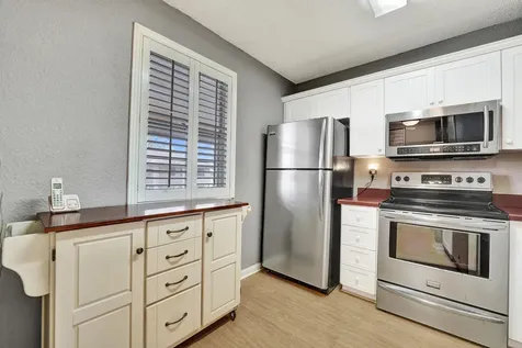 5531 Lakeside Drive Margate FL 33063