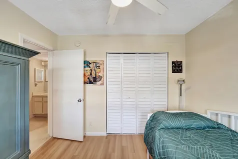 5531 Lakeside Drive Margate FL 33063