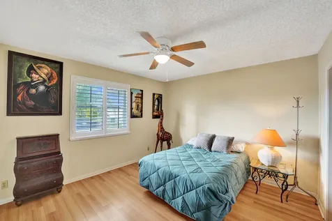 5531 Lakeside Drive Margate FL 33063