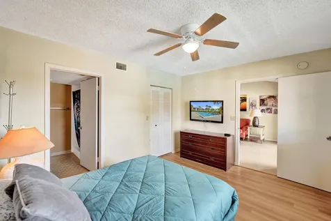 5531 Lakeside Drive Margate FL 33063