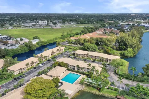 5531 Lakeside Drive Margate FL 33063