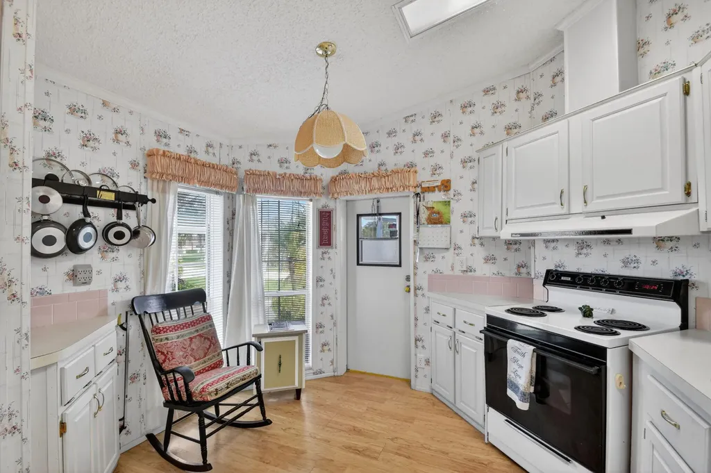 4290 Meadow View Drive Boynton Beach FL 33436