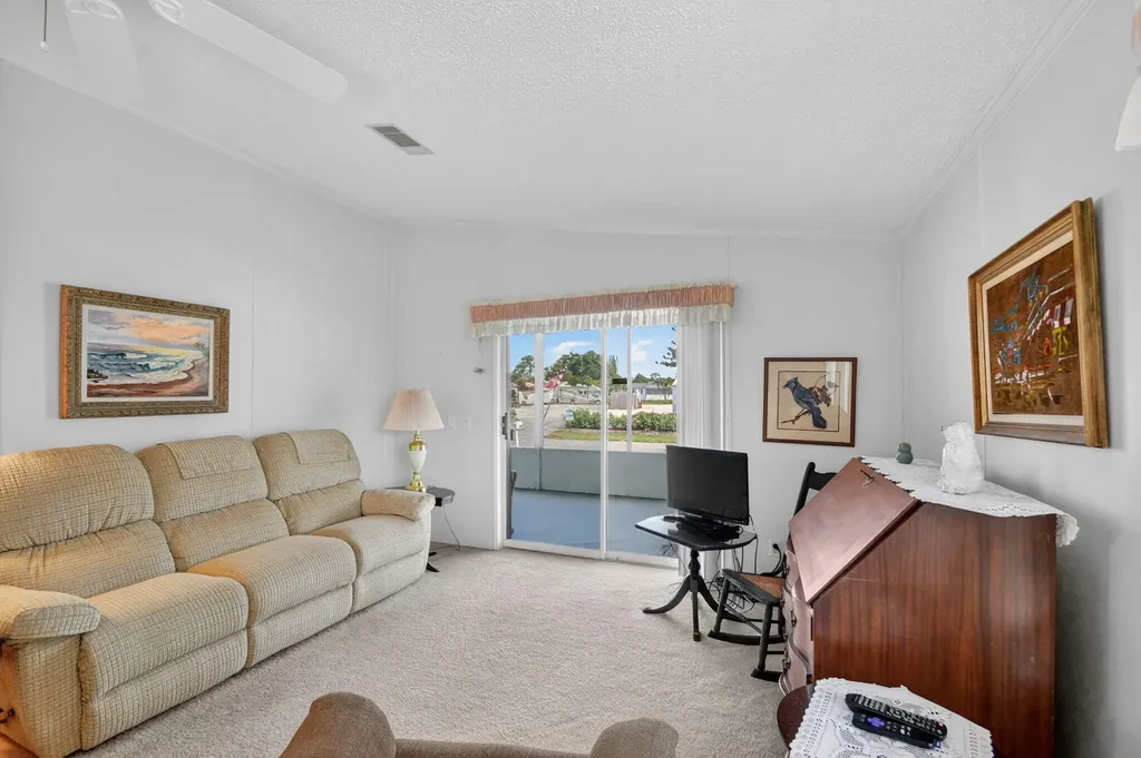 4290 Meadow View Drive Boynton Beach FL 33436