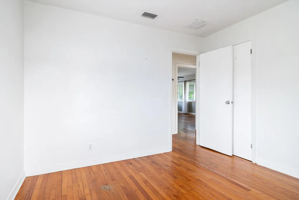 727 S M Street Lake Worth Beach FL 33460