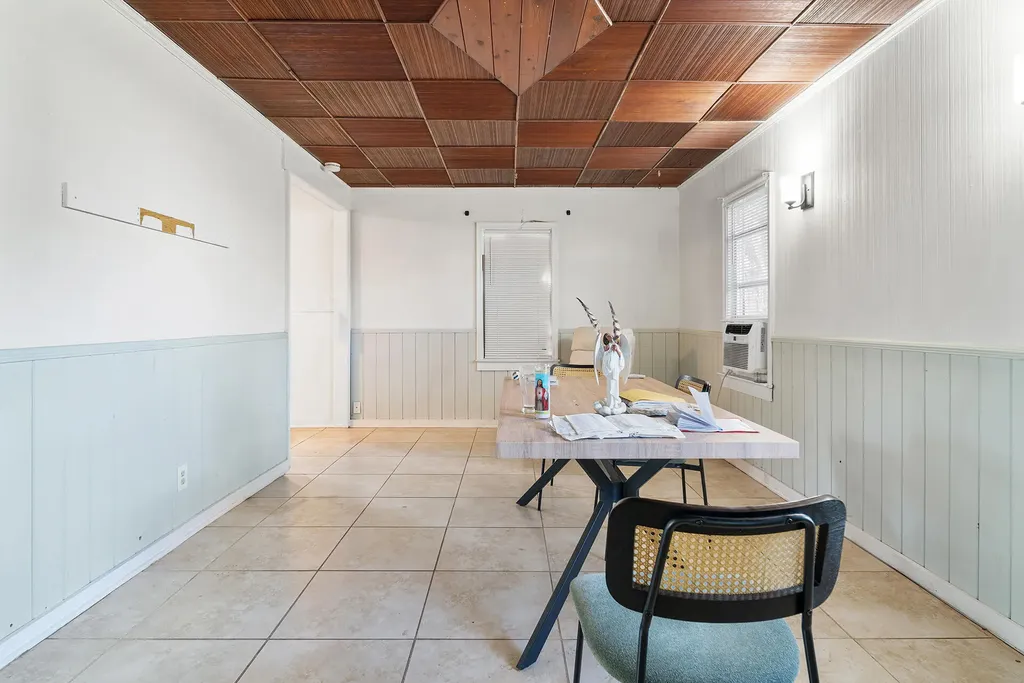 727 S M Street Lake Worth Beach FL 33460