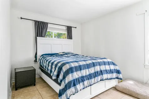 727 S M Street Lake Worth Beach FL 33460