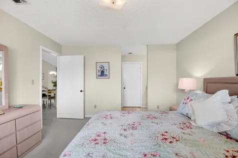 6 Farnworth Drive Boynton Beach FL 33426
