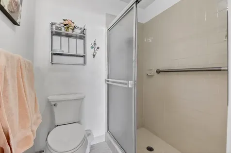 6 Farnworth Drive Boynton Beach FL 33426