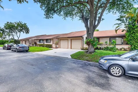 6 Farnworth Drive Boynton Beach FL 33426
