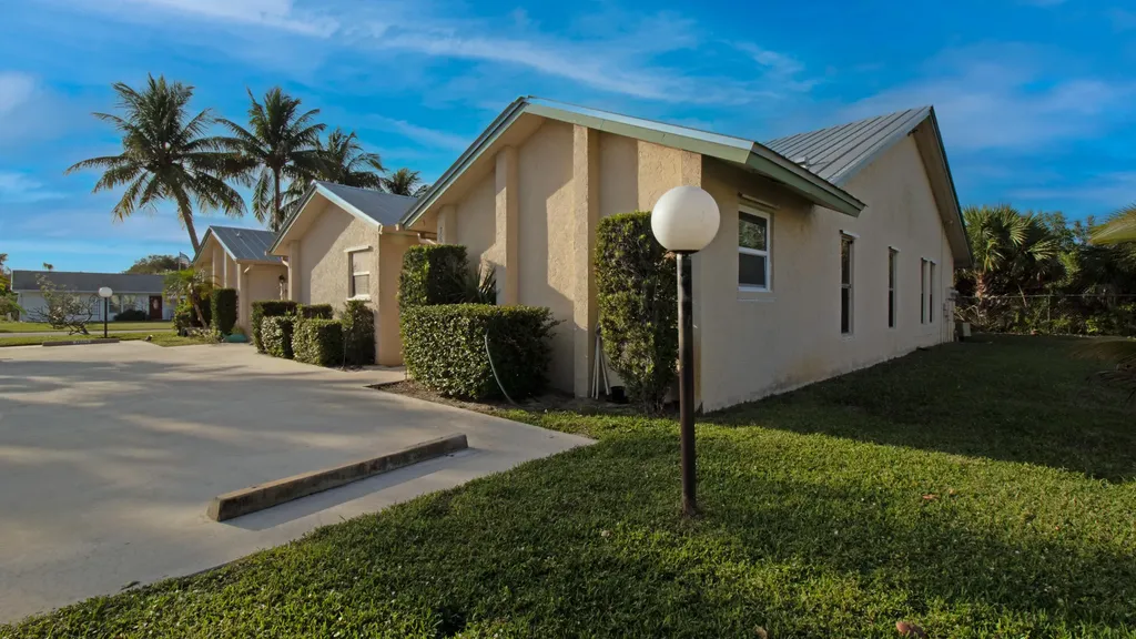 7609 SE Hobe Terrace Hobe Sound FL 33455