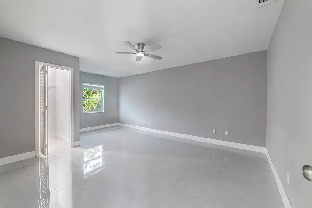 1809 SW Capehart Avenue Port St Lucie FL 34953