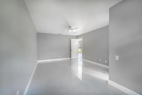 1809 SW Capehart Avenue Port St Lucie FL 34953