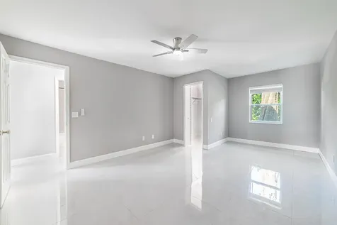 1809 SW Capehart Avenue Port St Lucie FL 34953