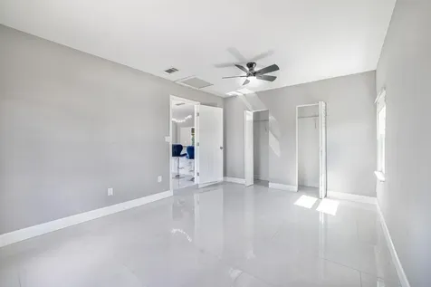 1809 SW Capehart Avenue Port St Lucie FL 34953