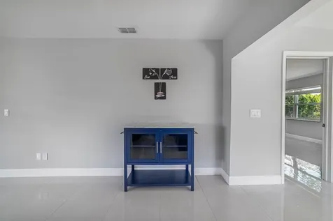 1809 SW Capehart Avenue Port St Lucie FL 34953