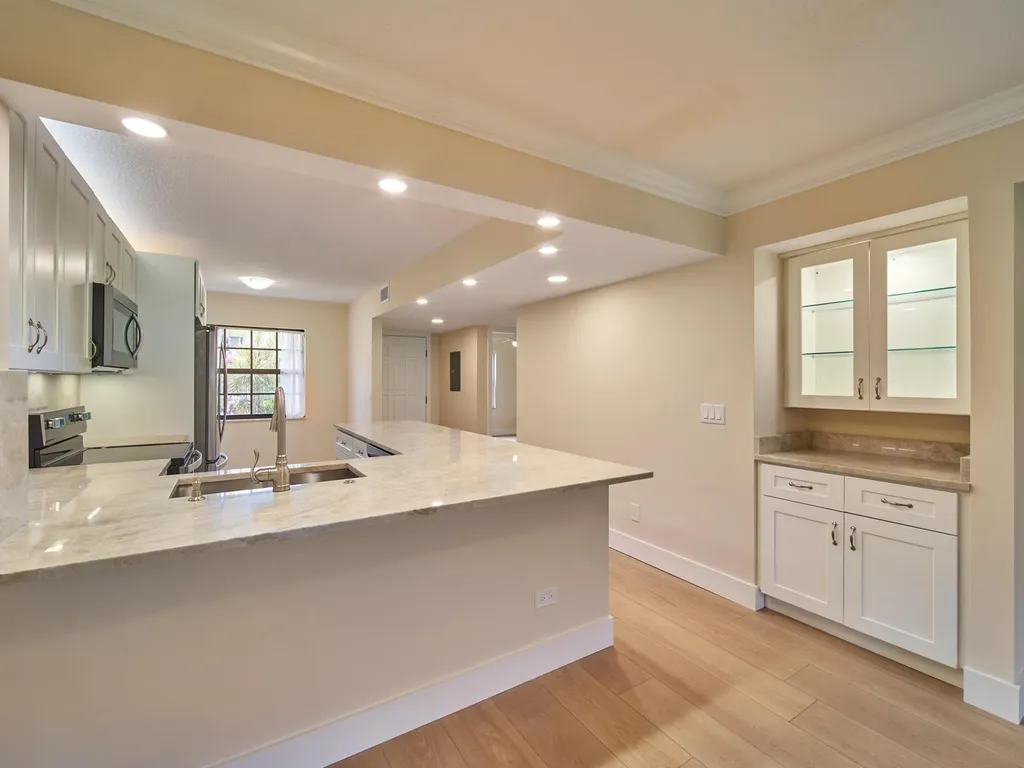 1101 Pinecrest Circle Jupiter FL 33458