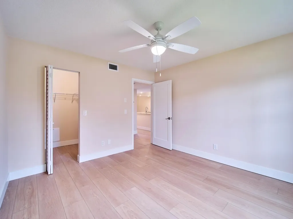 1101 Pinecrest Circle Jupiter FL 33458
