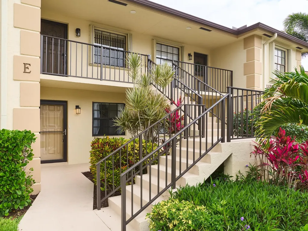 1101 Pinecrest Circle Jupiter FL 33458