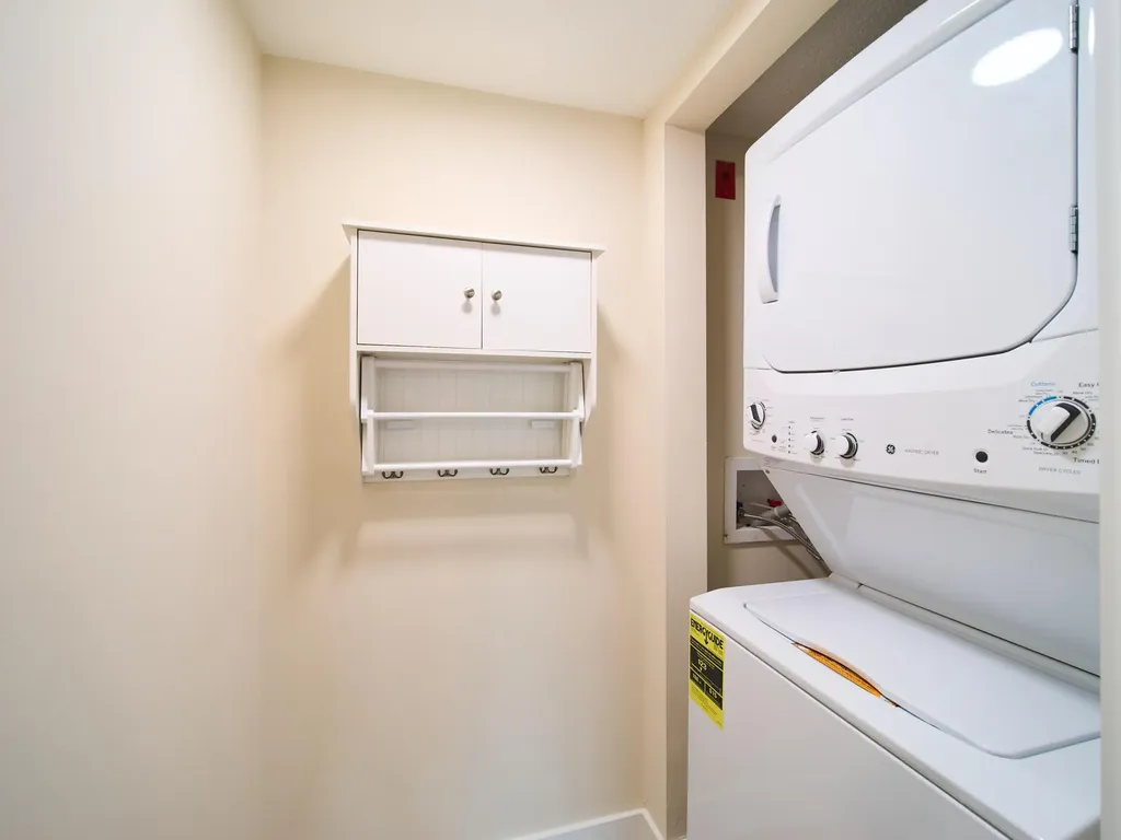 1101 Pinecrest Circle Jupiter FL 33458